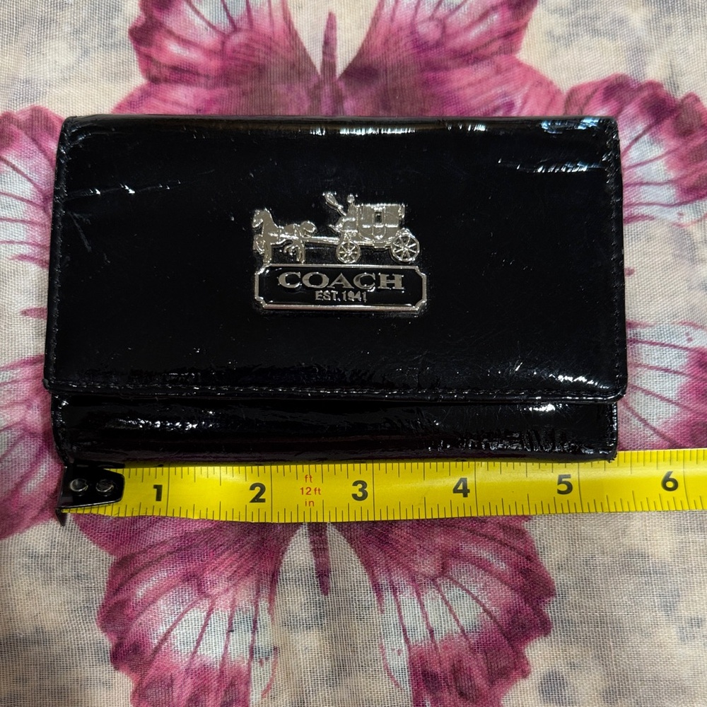 Coach Black Patent Leather Wallet Trifold Compact Snap Logo - Picture 5 of 8